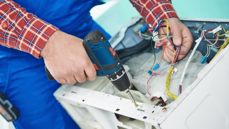 Soma Viessmann Viessmann çamaşır makinesi kart tamiri – Su almama arızası orijinal parça ile giderildi. - Teknik servis örneği